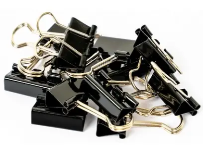 Spony pořadačové 32 mm 12 ks