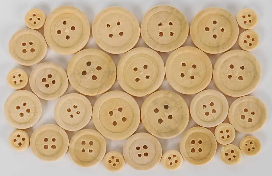 Knoflíky dřevěné 03 přírodní