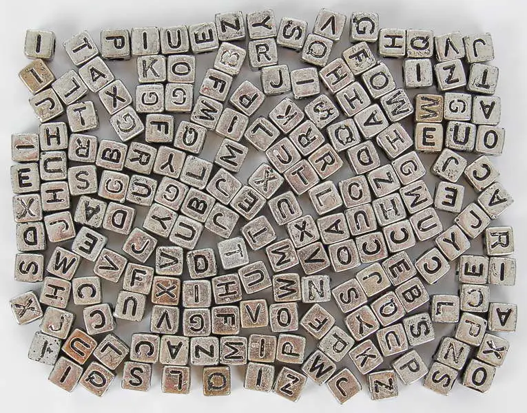 Korálky ABC 05 stříbrné