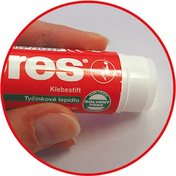 Lepidlo tyčinka 15 g Kores